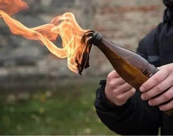 В бурятії горить військкомат: невідомі кинули "коктейлі Молотова"