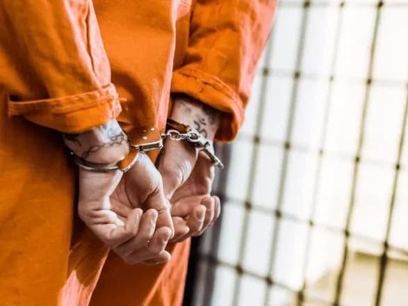 В США обвиняемого в стрельбе в синагоге приговорили к смертной казни