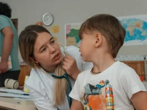 “Скарбничка здоров’я”: за підтримки “МХП-Громаді” лікарі “Охматдиту” обстежили маленьких макарівчан