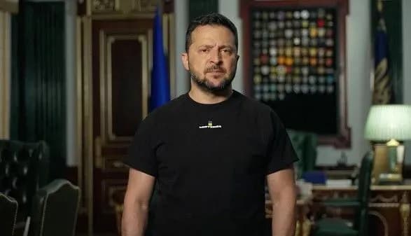 "Кинджалами" та "Калібрами": Зеленський заявив, що окупанти били по "Мотор-Січі" та по Хмельниччині