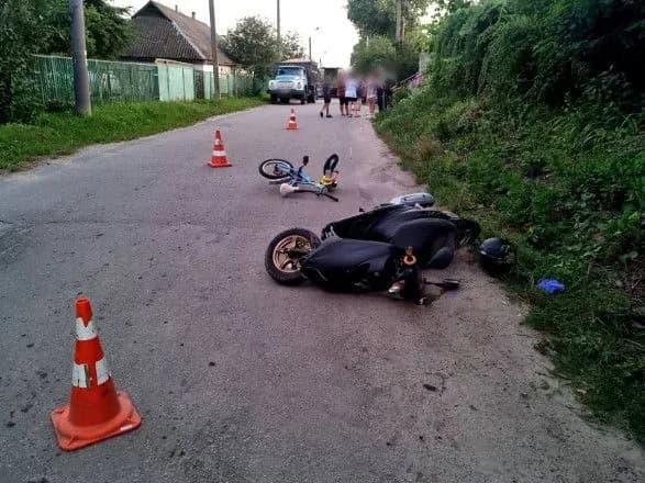 ДТП під Києвом: постраждало двоє дітей