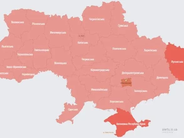 Повітряна тривога по всій Україні: названа причина