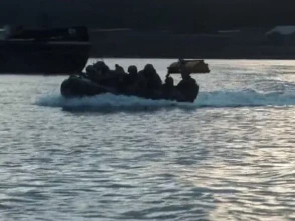 Майже 1000 українських морпіхів завершили навчання у Великій Британії