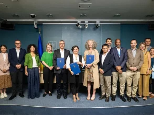 Украина и ООН подписали совместный превентивный план по правам детей в условиях войны