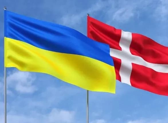 Рухаємося далі в питанні F-16: Зеленський прибув до Данії