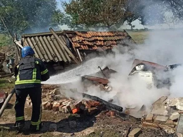 армія рф 80 разів обстріляла Запоріжжя за добу, поранений 56-річний чоловік