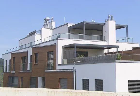 Чехія арештувала майно російського голови оборонного холдингу