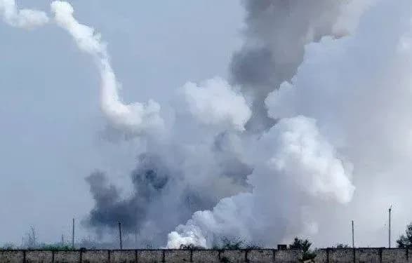 Удар по 126-й гвардейской бригаде рф в Крыму – совместная операция СБУ и ВСУ. Известно о нескольких десятках убитых и раненых россиян