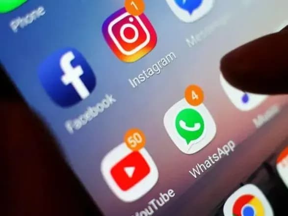 У ЄС набуває чинності закон, який покликаний боротися з дезінформацією у мережі