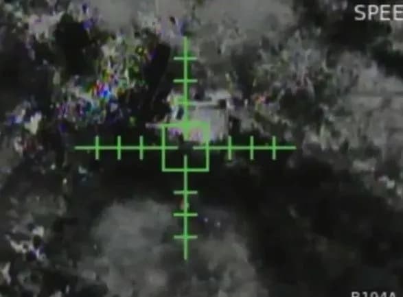 Знищили ворожі САУ "Акація" та "Піон": у МВС показали кадри успішної роботи української аеророзвідки