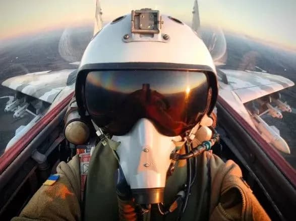 Зіткнулися два навчально-бойові літаки L-39: у Повітряних силах підтвердили загибель пілота з позивним "Джус"