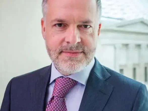 Директор Британського музею пішов у відставку через викрадені артефакти