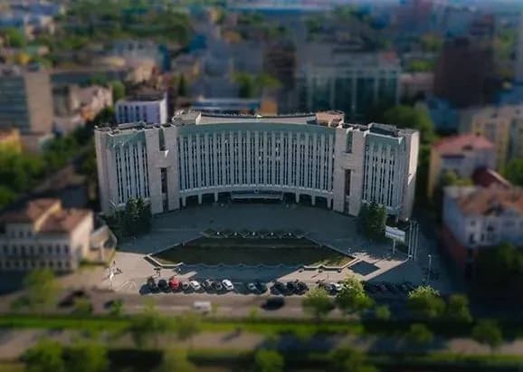 Нацполиция рассматривает дело против городского головы Днепра: чиновник не допускает аудиторов в городской совет