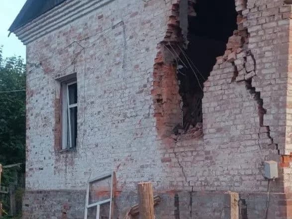 Через ворожий обстріл Сумщини троє людей отримали поранення