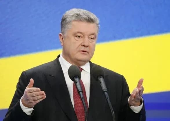 Партнерів Порошенка звинувачують у рейдерстві: три роки не платять за оренду офісу