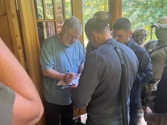 Підозра Коломойському: суд заплановано на сьогодні, обвинувачення проситиме арешт або заставу