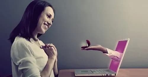 85 тысяч гривен за свидание: 19-летняя замужняя девушка обманула посетителя сайта знакомств