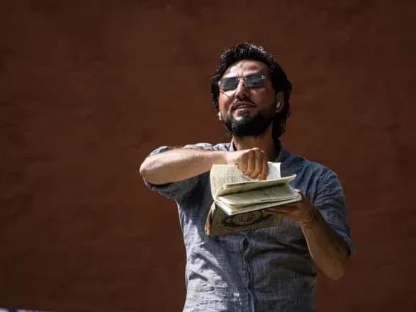 У Швеції знову спалили Коран під час протестів