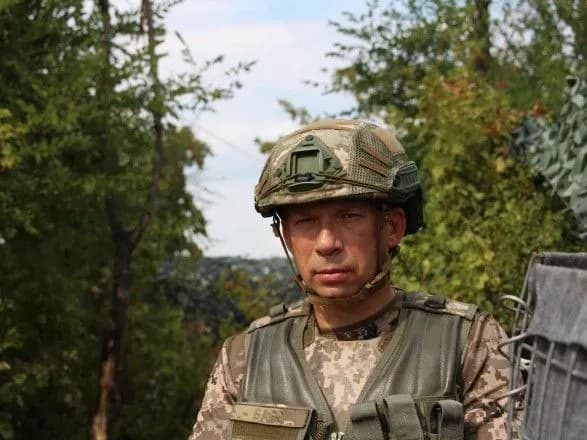 "Идем вперед": Сырский спланировал с десантниками и штурмовой пехотой действия на фронте