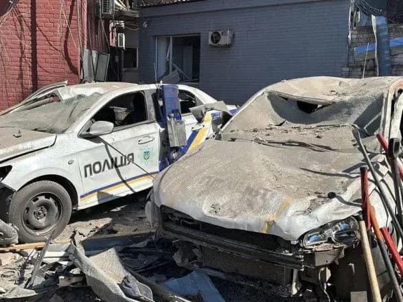 Ракетний удар рф по Кривому Рогу: серед постраждалих 9 поліцейських і 35 містян