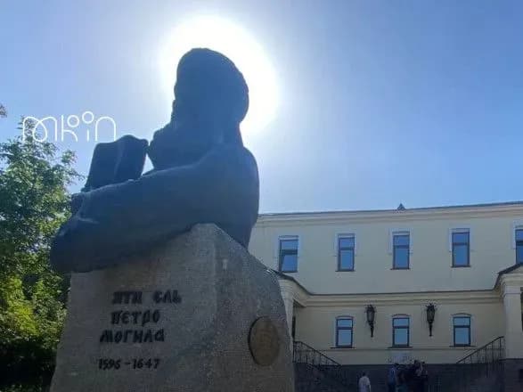 Києво-Печерська лавра: під контроль заповідника повернули вже 13 об'єктів