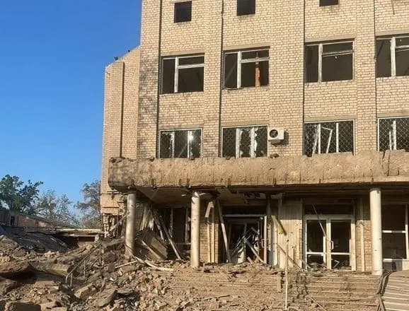 На Запоріжчині за добу ворог обстріляв 26 населених пунктів. Є численні руйнування