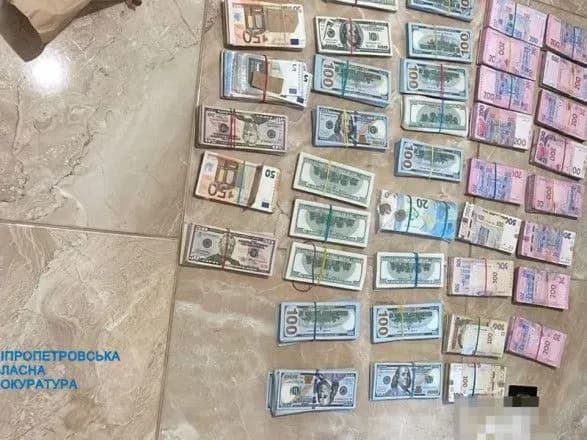 На Дніпропетровщині судитимуть 13 лікарів, які надавали медпослуги неіснуючим пацієнтам