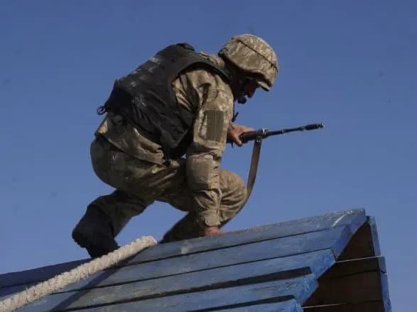 На Таврійському напрямку росіяни 15 разів атакував українські позиції за добу