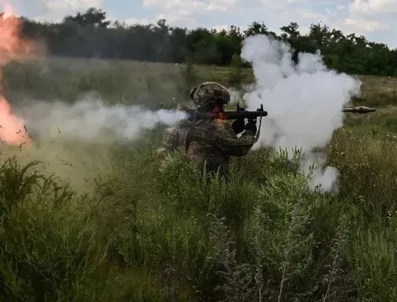Прорив ворожої лінії оборони у Бахмуті: далі вже зміниться сценарій бойових дій