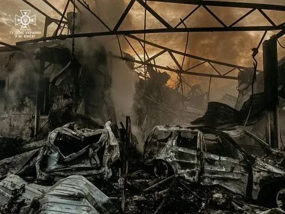 Ворожий обстріл Київщини: рятувальники завершили ліквідацію наслідків