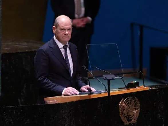 Шольц пригрозив уряду Польщі відновленням прикордонного контролю через наплив мігрантів – Bloomberg