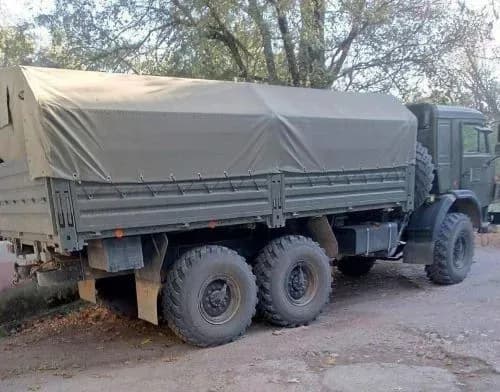 У Криму російські військові кидають техніку просто на дорозі, тому що їм нічим її заправляти