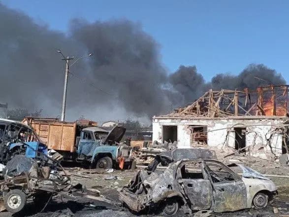 У Херсонській ОВА показали, як виглядає Берислав після авіаударів рф