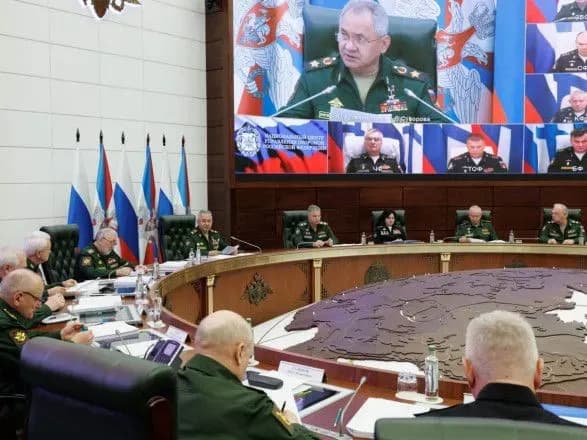 В росії натякнули, що командувач чф рф не помер після ураження штабу флоту. У ССО перевіряють інформацію