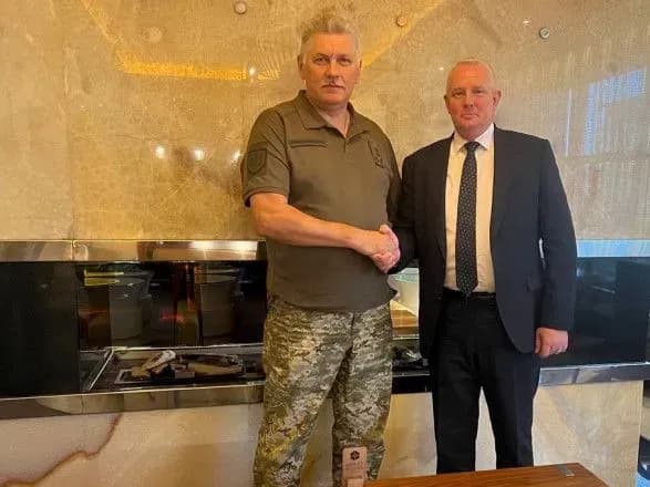 Французька компанія поставить Україні мости-амфібії та машини для розмінування