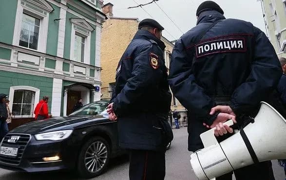 Думала, що безпілотник: у москві персіонерка викликала поліцію через пральну машину сусідів