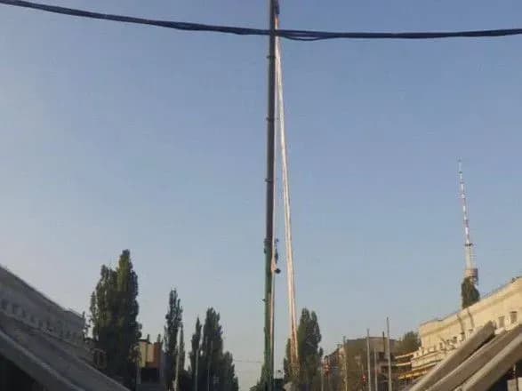 Обрушення конструкцій Дегтярівського мосту в столиці: розпочато кримінальне провадження