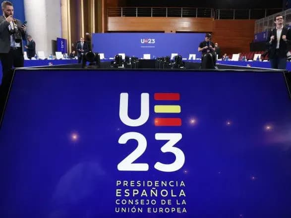 Польща та Угорщина можуть заблокувати декларацію саміту ЄС у Гранаді - Guardian