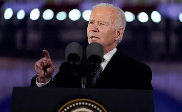 США усилили "положение военных сил в регионе" для обеспечения сдерживания: Байден о ситуации в Израиле