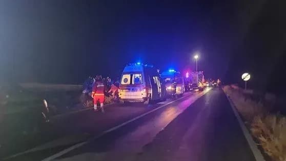 В Румынии автобус с 82 украинцами попал в ДТП: среди пострадавших - дети