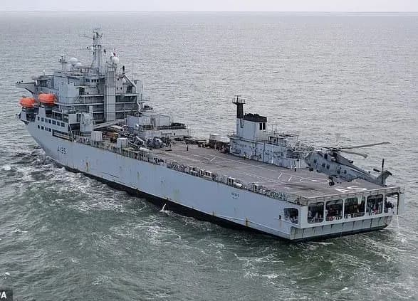 Велика Британія направляє до Ізраїлю військову авіацію та кораблі