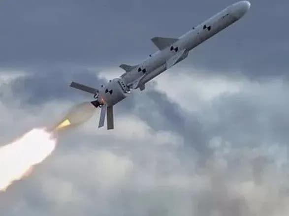 Уночі на Миколаївщині збили ракету Х-59