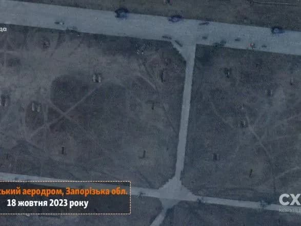 Аеродром Бердянська після ракетних ударів ЗСУ — супутникові фото