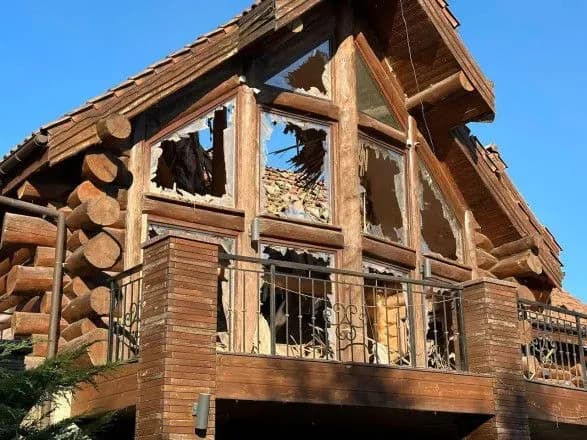 Дніпропетровщина: росіяни обстріли Обухівку та Нікополь — ДОР