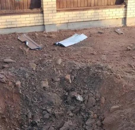 Ворог вночі завдав по Херсонщині черговий удар керованими авіабомбами, загинув чоловік - прокуратура