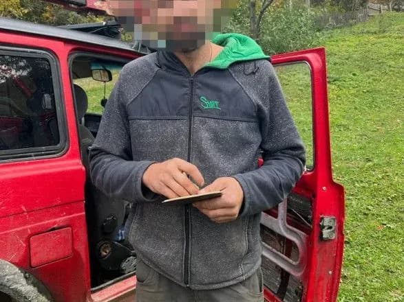 Військові замість захисту країни робили ремонт своєму командиру: ДБР повідомило про підозру