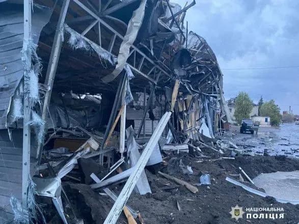 рф вночі вдарила по Харківщині ракетами С-300: у МВС показали наслідки