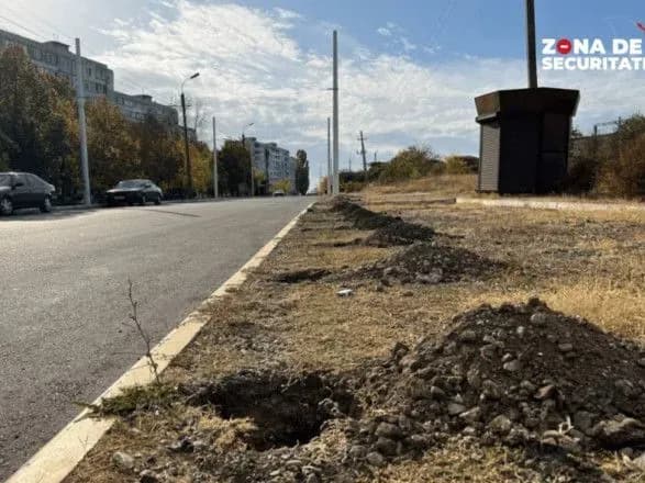 Тирасполь начал устанавливать забор между Варницей и Бендерами