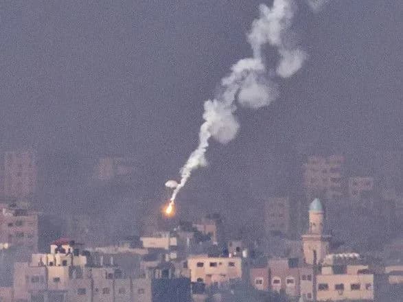 Ізраїль розгортає військові кораблі в Червоному морі через атаку єменських хуситів