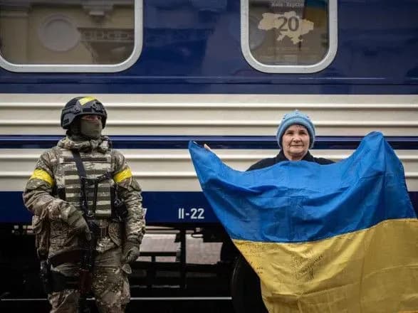 День "залізних людей": Зеленський пояснив, чому залізниця – значно більше, ніж просто транспорт